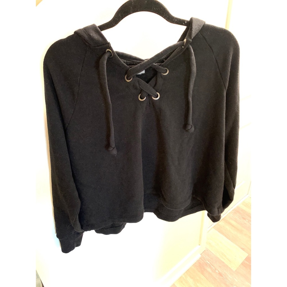 Aerie Lace Up Cropped Hoodie